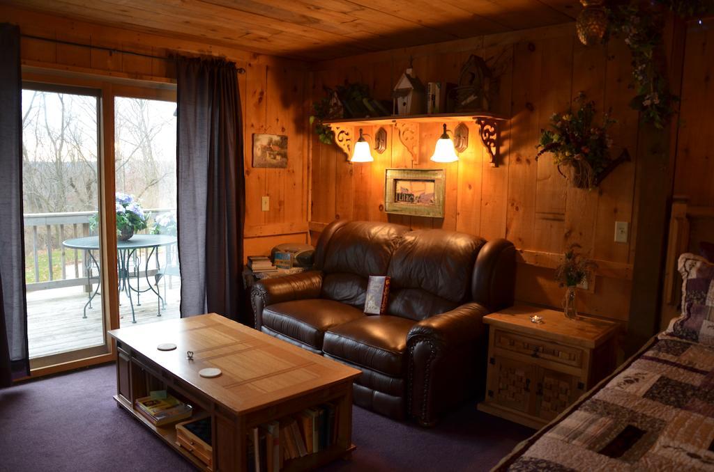 Lazy Cloud Bed & Breakfast Williams Bay Oda fotoğraf