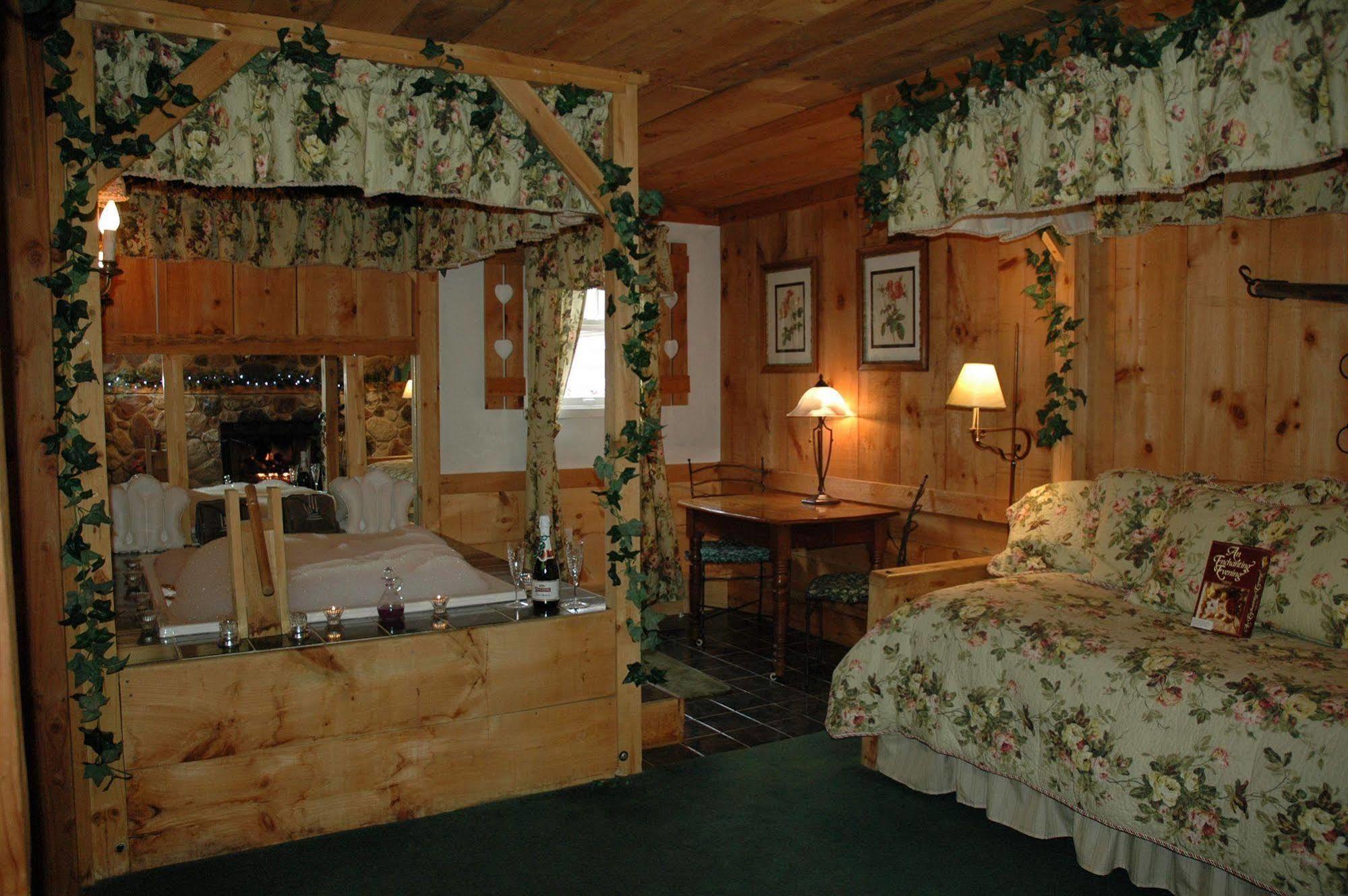 Lazy Cloud Bed & Breakfast Williams Bay Dış mekan fotoğraf