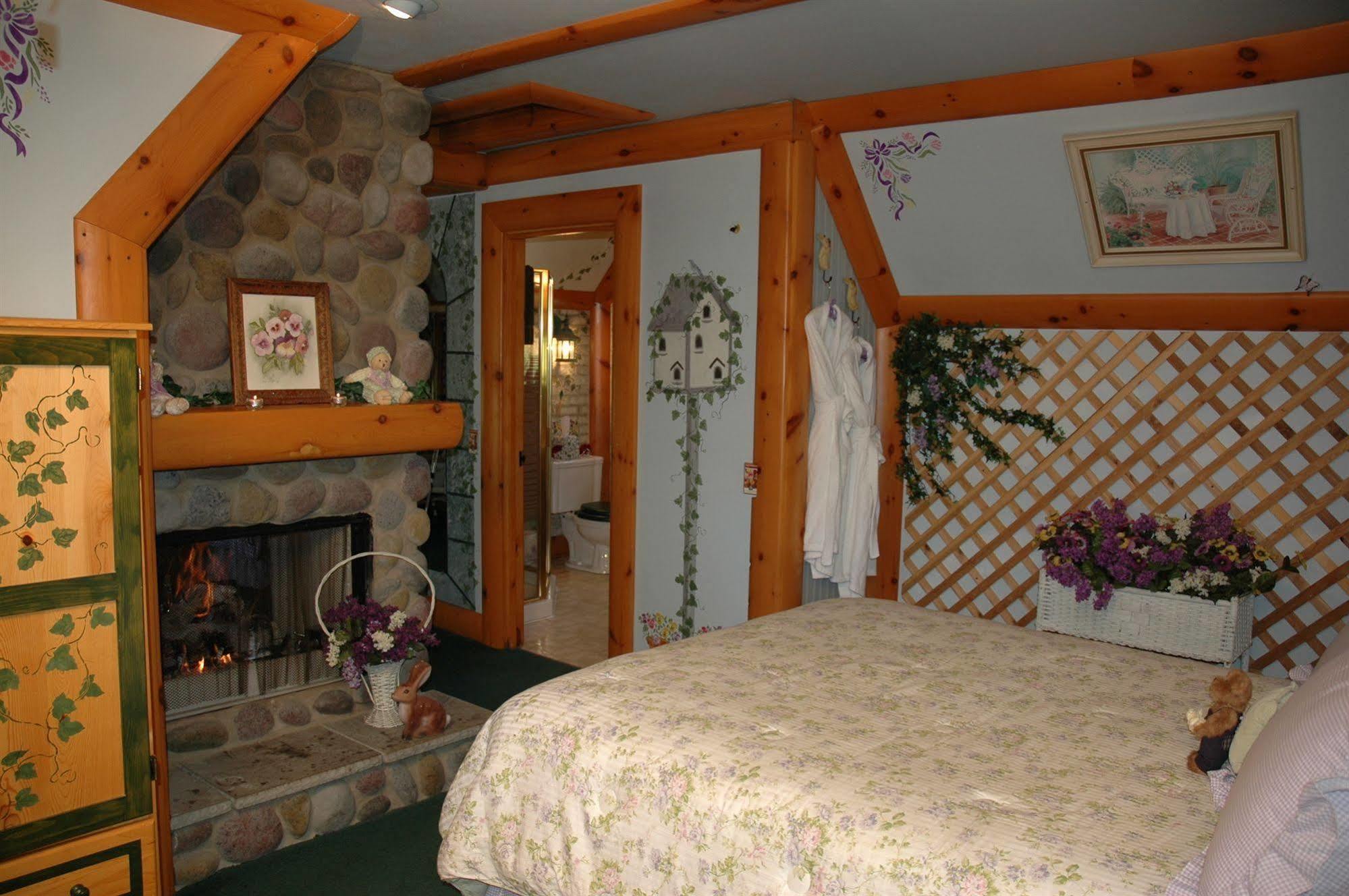 Lazy Cloud Bed & Breakfast Williams Bay Dış mekan fotoğraf